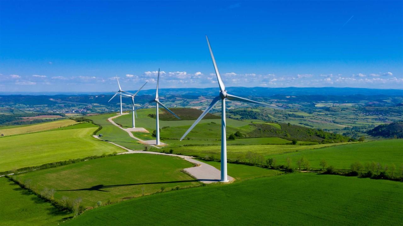 风力涡轮机，可再生能源-鸟瞰图
